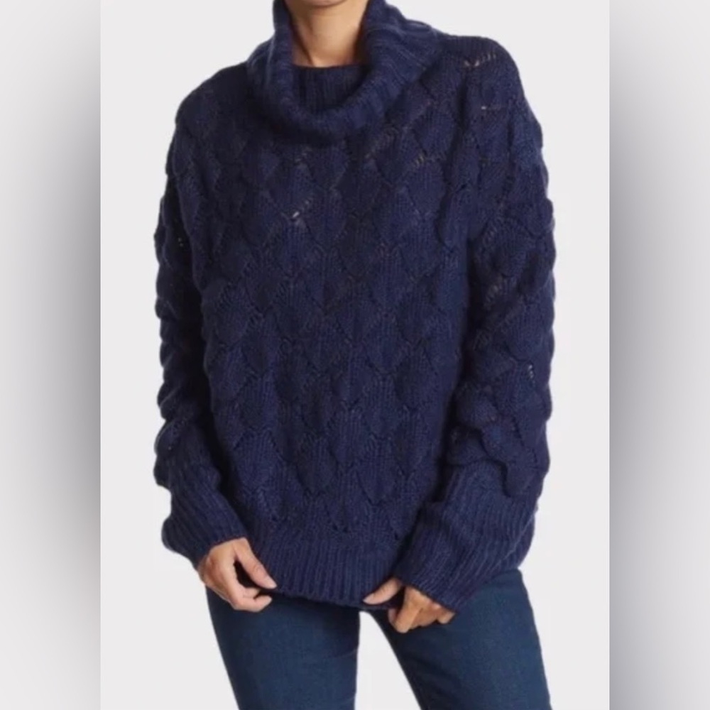 NEW FRNCH Chunky Bubble Stitch Open Knit Oversized Turtleneck Sweater Navy blue